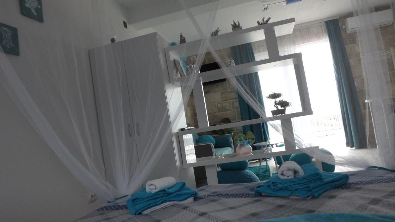 Lustica Apartments Zewnętrze zdjęcie
